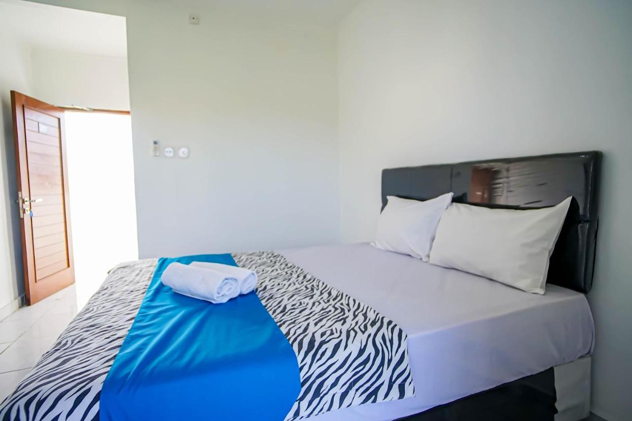 Pondok Sariqu Hotel เลอกีอัน ภายนอก รูปภาพ